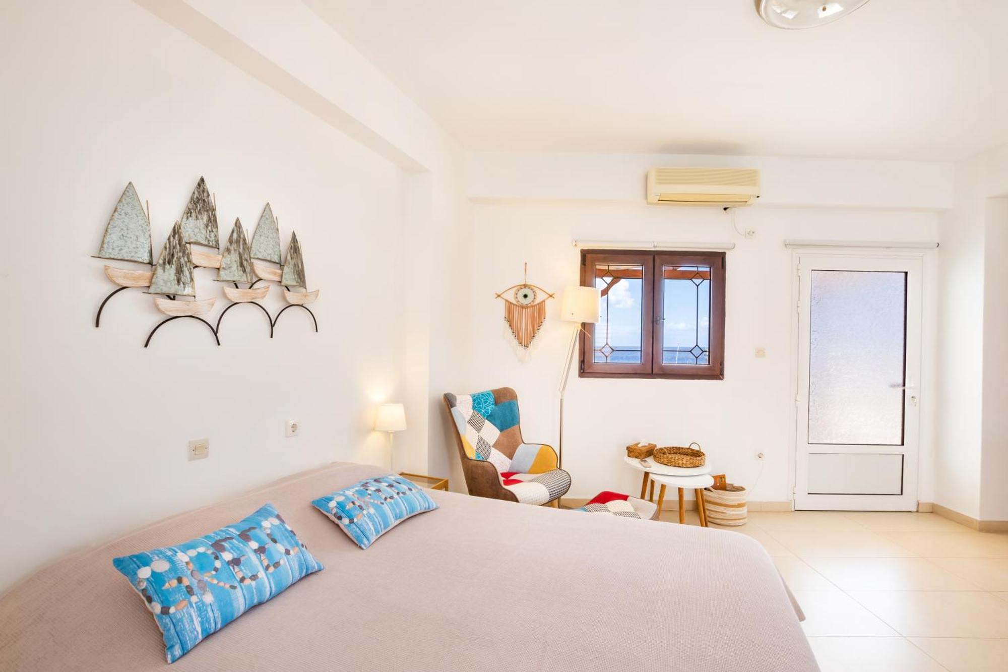 Mimis & Connie 2 Appartement Karpathos Buitenkant foto