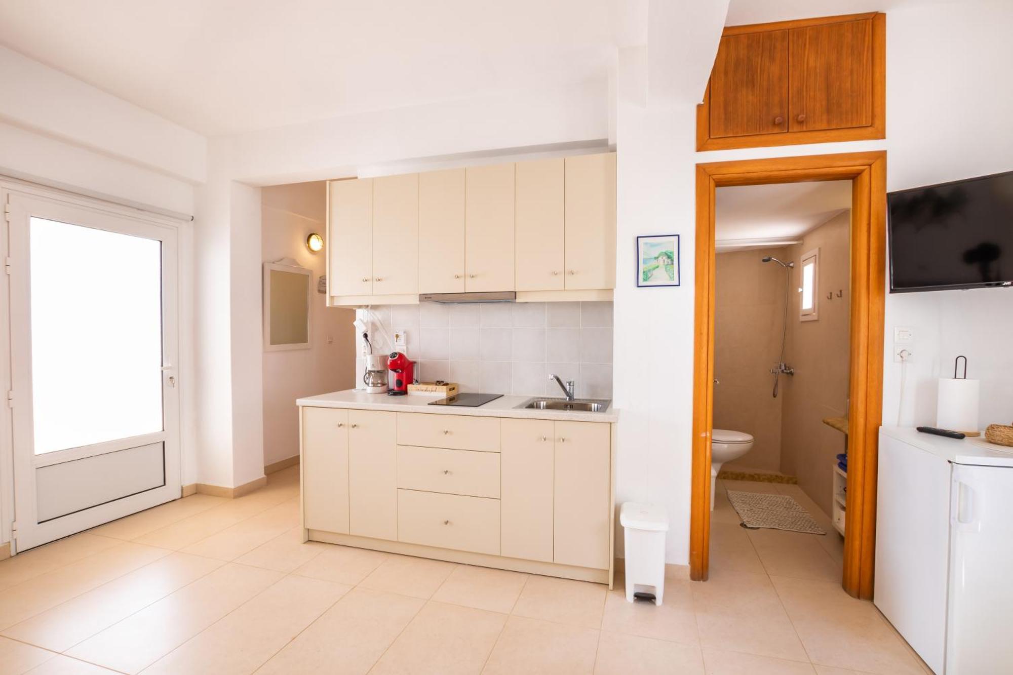 Mimis & Connie 2 Appartement Karpathos Buitenkant foto